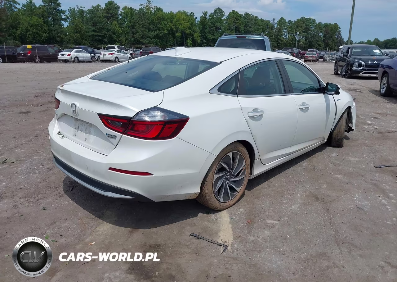 2019 Honda Insight Touring VIN:19XZE4F98KE013563 - 4