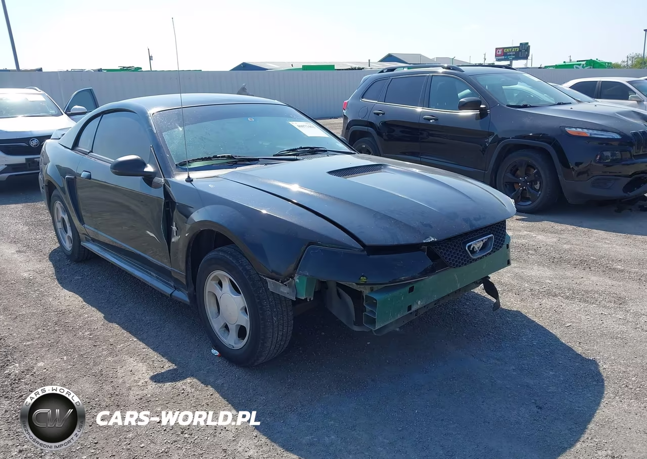 2000 Ford Mustang