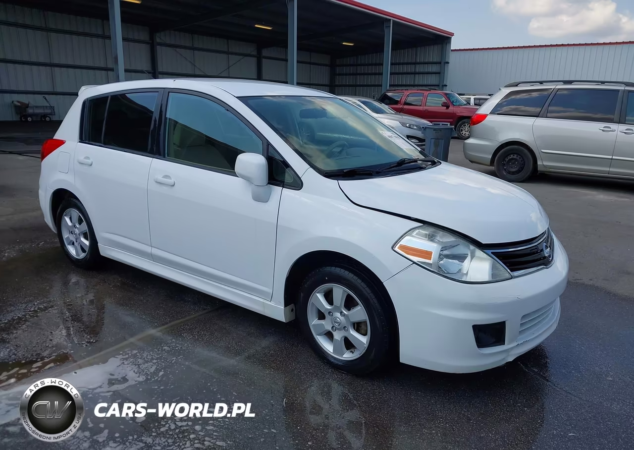 2011 Nissan Versa 1.8Sl