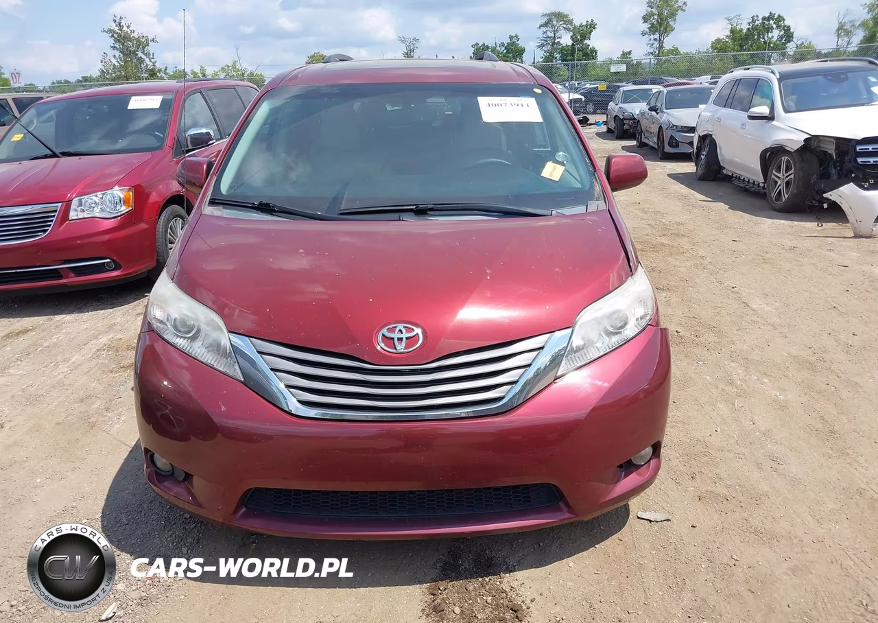 2013 Toyota Sienna Xle V6 8 Passenger VIN:5TDYK3DC5DS373508 - 12