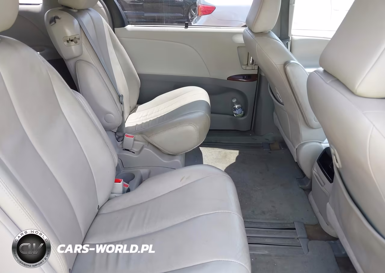 2013 Toyota Sienna Xle V6 8 Passenger VIN:5TDYK3DC5DS373508 - 8