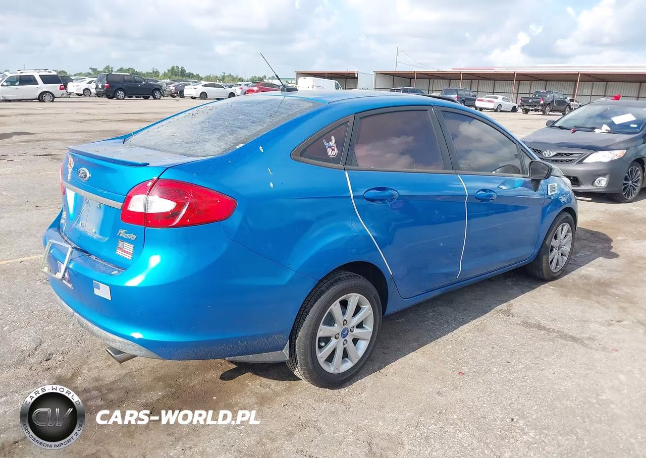 2012 Ford Fiesta Se VIN:3FADP4BJ9CM215846 - 4