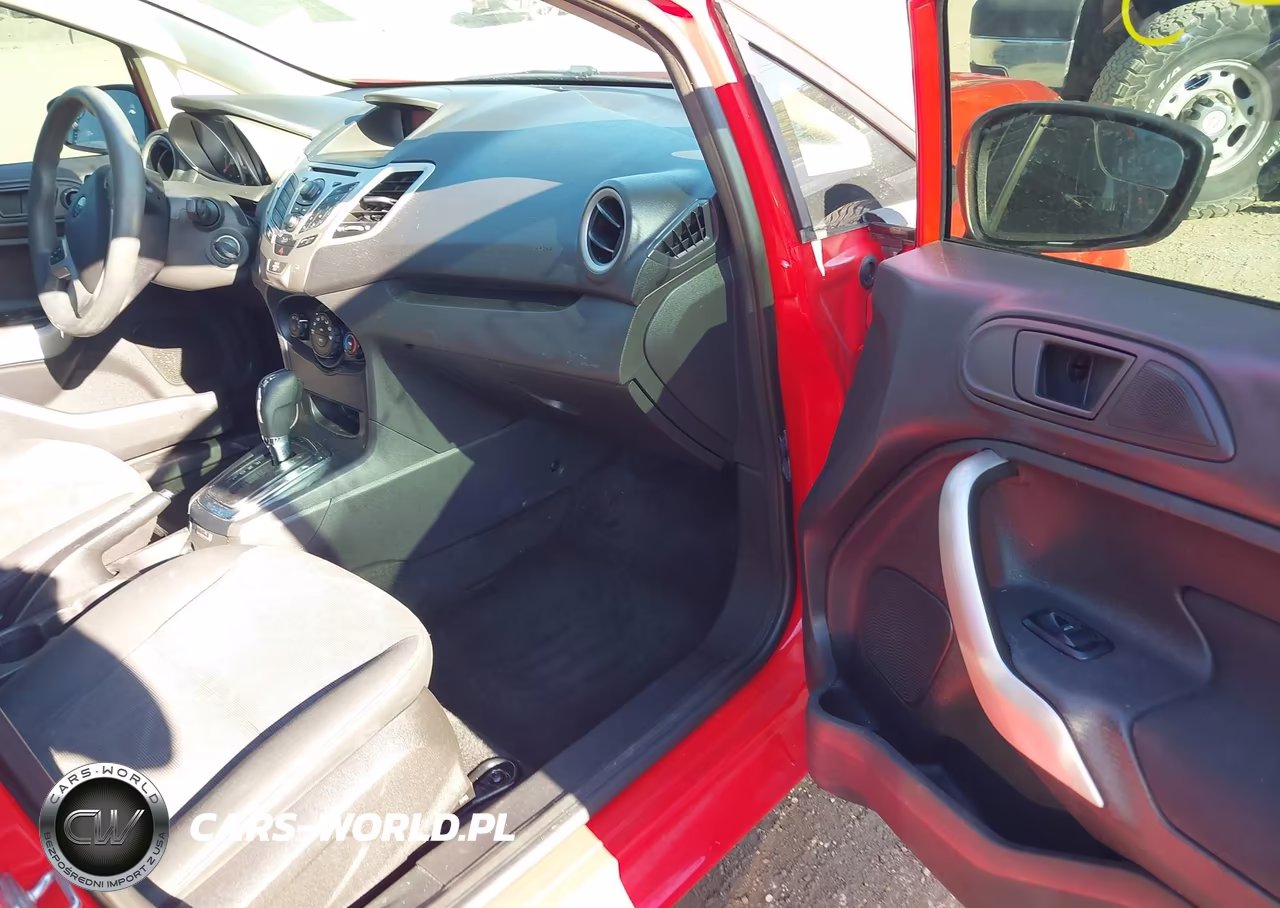 2012 Ford Fiesta Se VIN:3FADP4EJ0CM161347 - 5