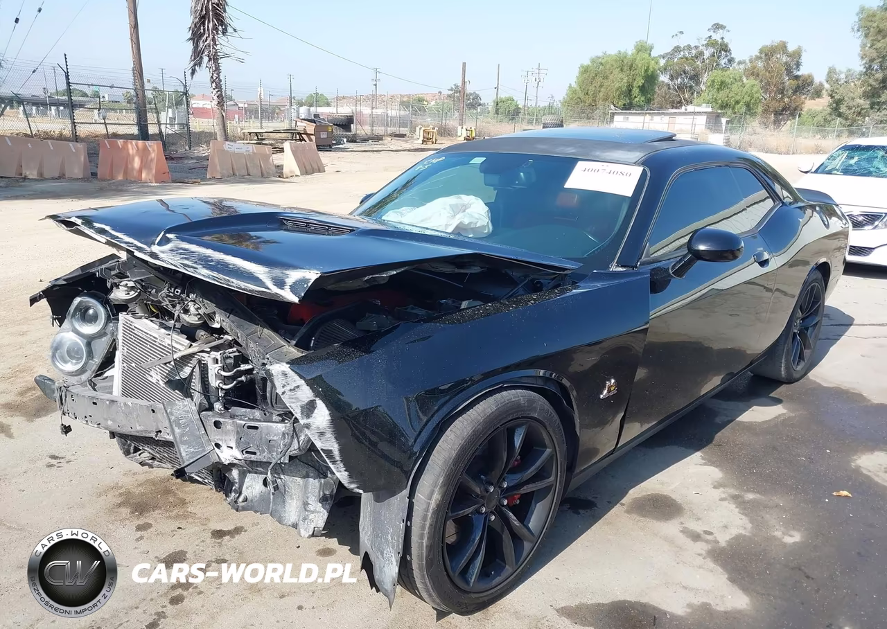 2016 Dodge Challenger R-T Scat Pack VIN:2C3CDZFJ1GH131860 - 2