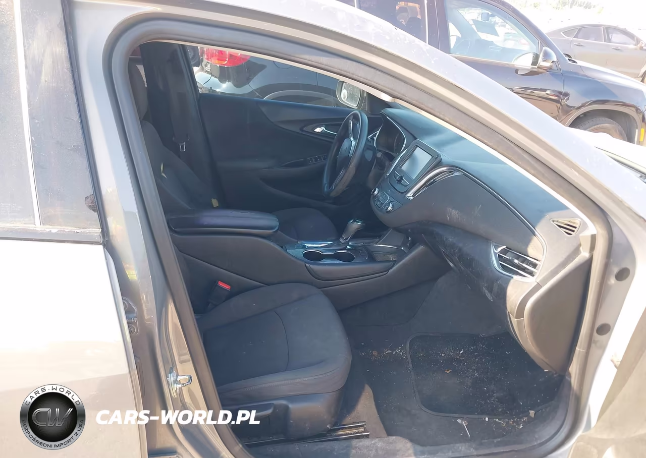 2018 Chevrolet Malibu Lt VIN:1G1ZD5ST8JF231770 - 5