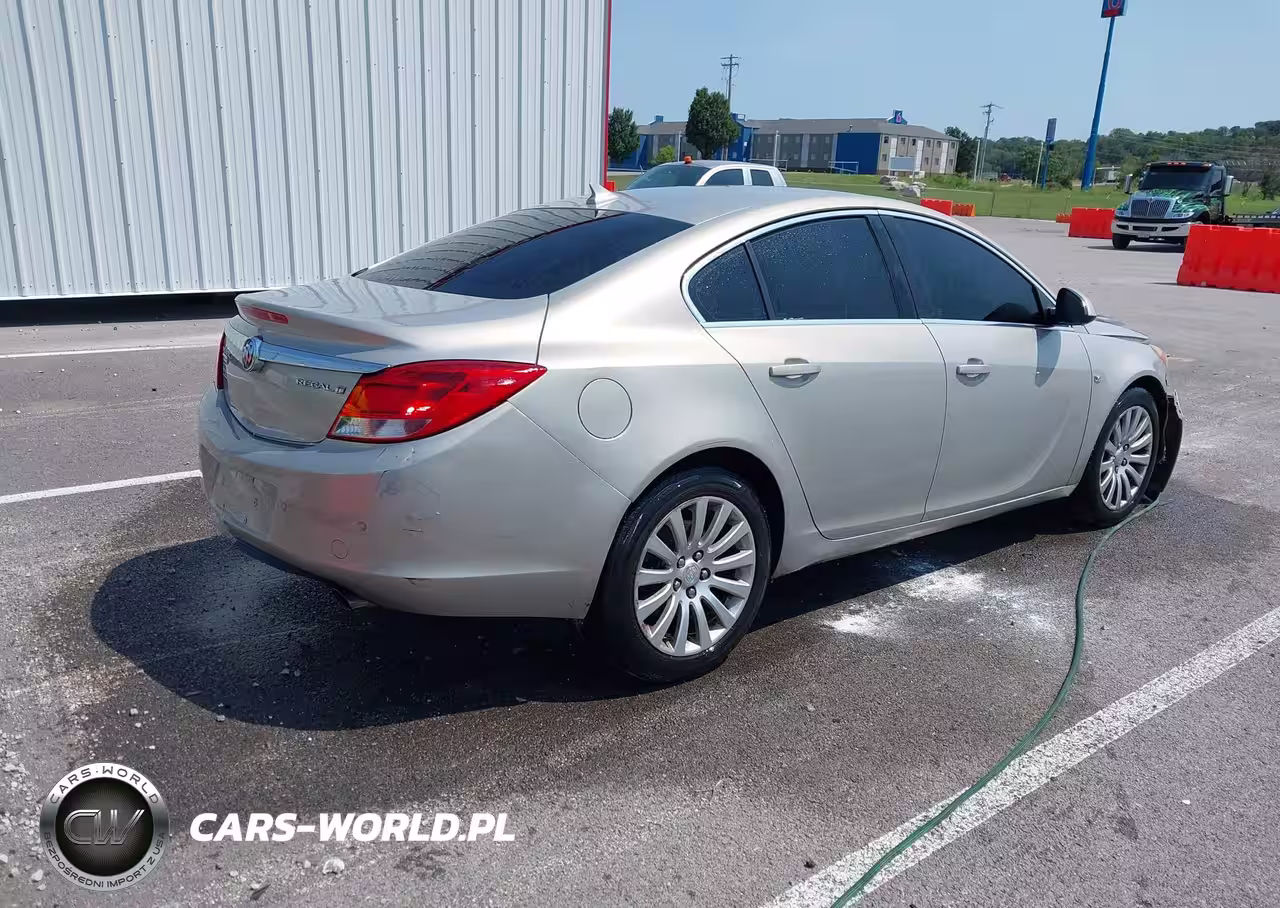 BUICK REGAL CXL VIN:W04GW5EV8B1074336 - 4