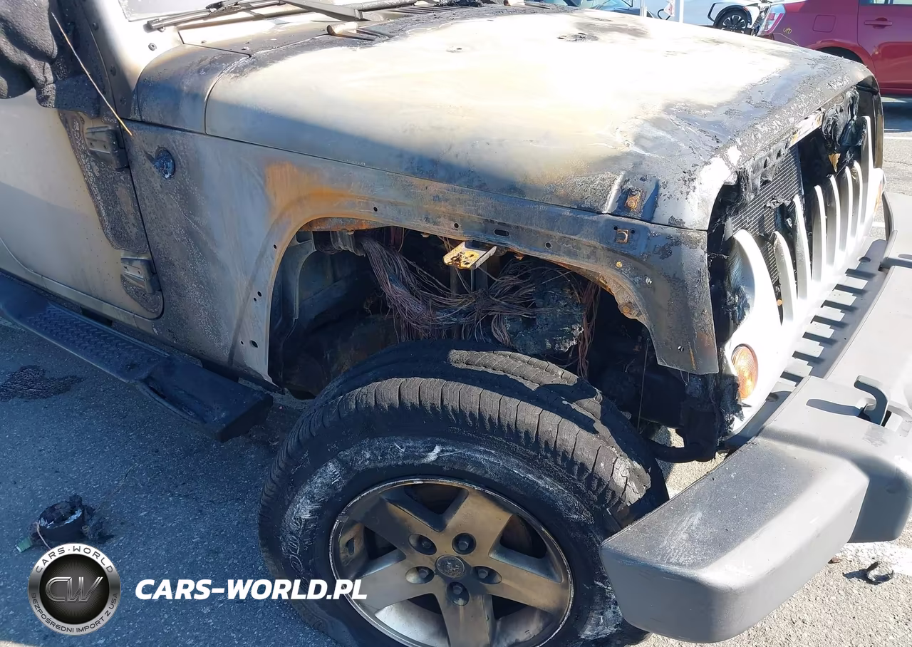 2010 Jeep Wrangler Unlimited Sport VIN:1J4BA3H13AL198863 - 12