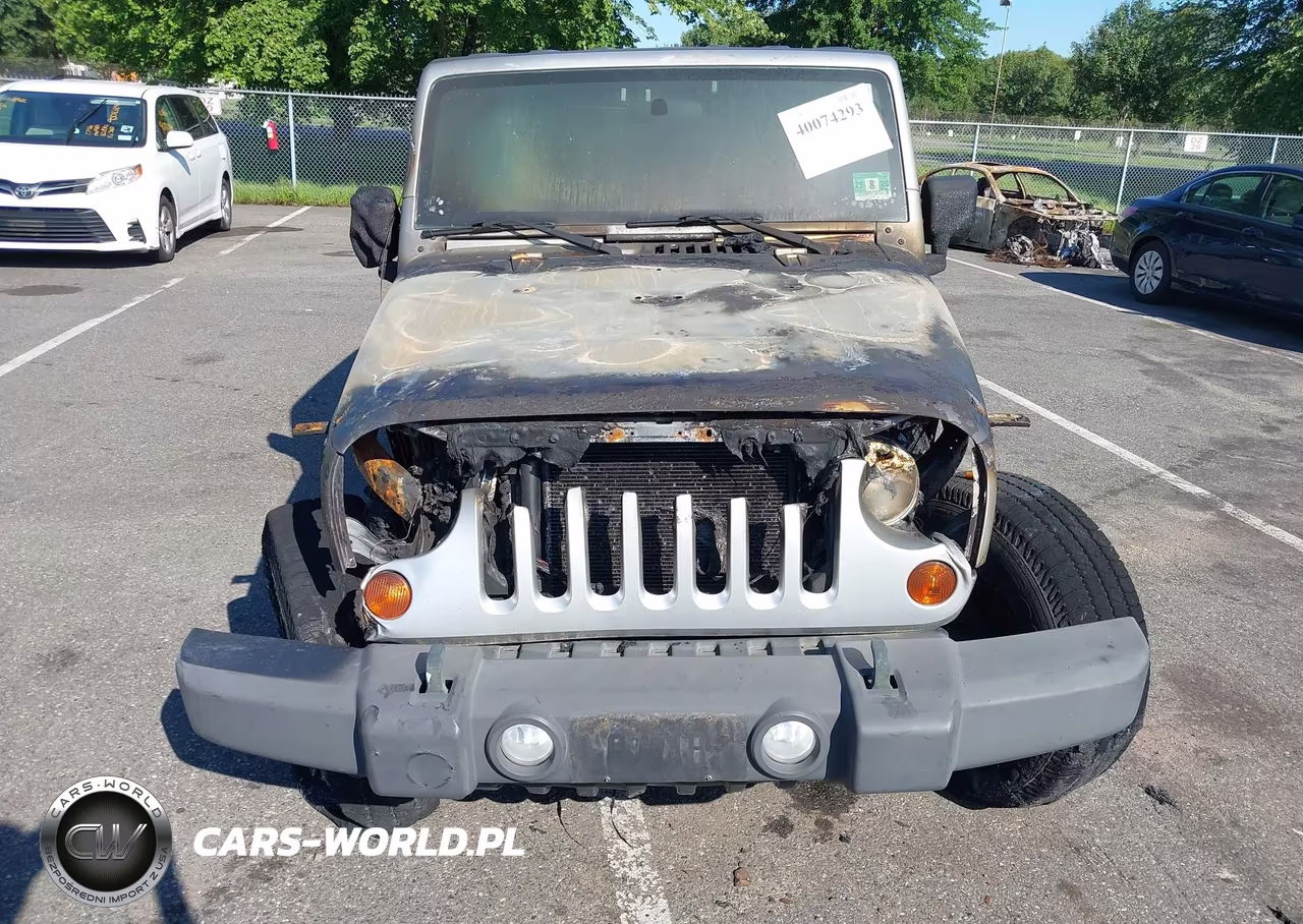 2010 Jeep Wrangler Unlimited Sport VIN:1J4BA3H13AL198863 - 6