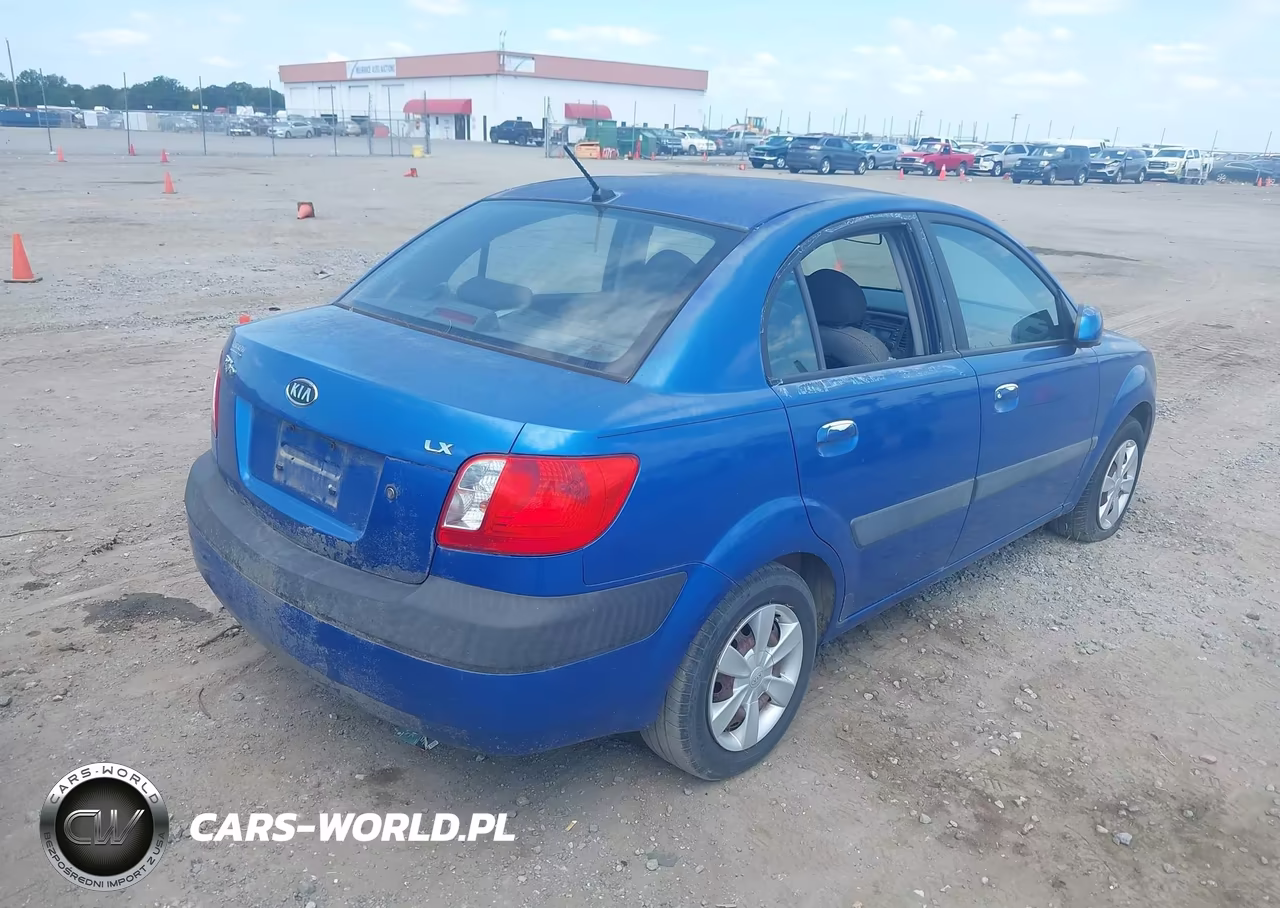 2006 Kia Rio Lx VIN:KNADE123966163734 - 4