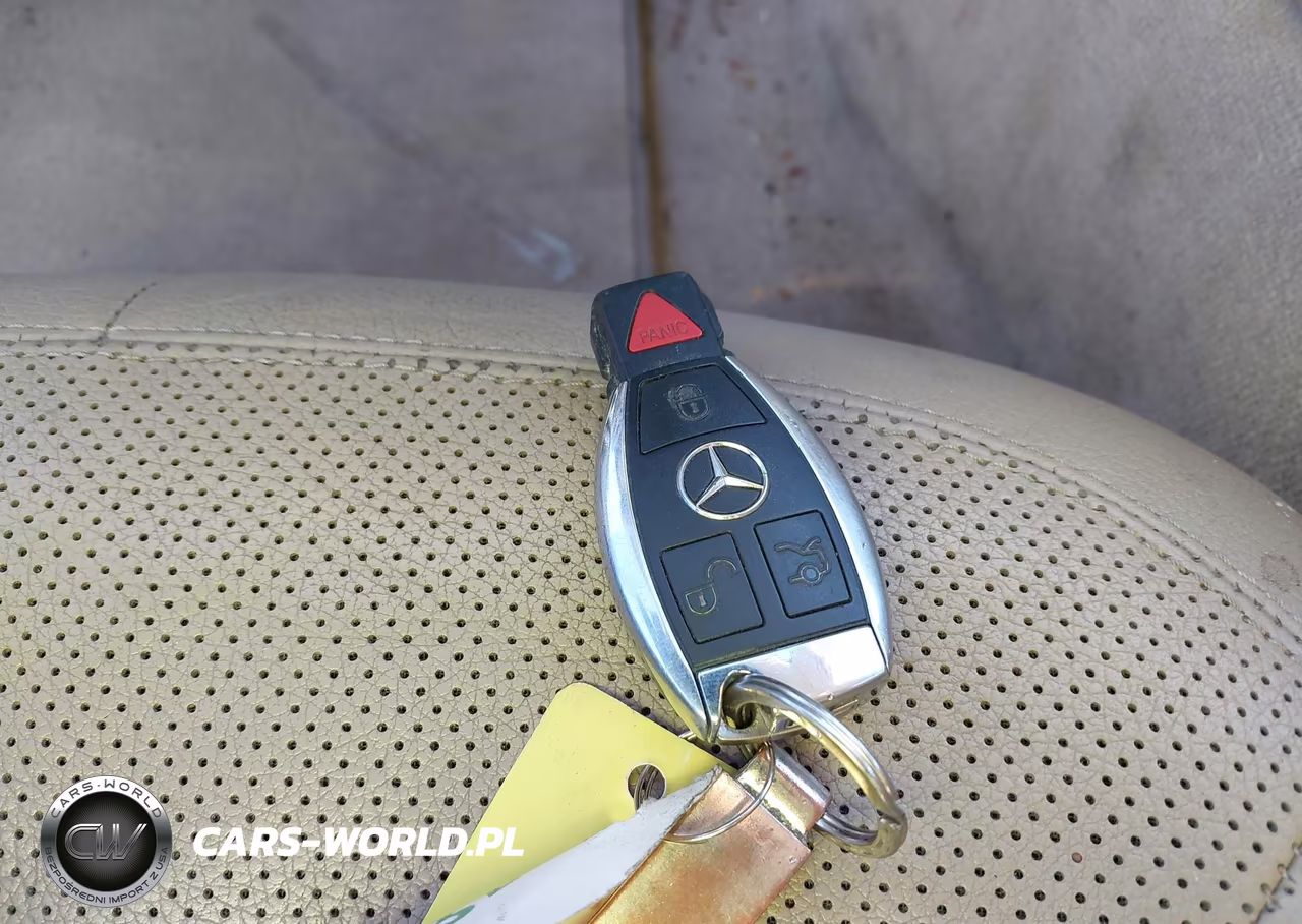 2012 Mercedes-Benz Cls 550 4Matic VIN:WDDLJ9BB7CA047687 - 11