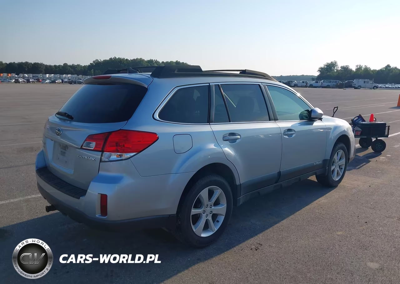 2014 Subaru Outback 2.5I Premium VIN:4S4BRCDC0E3276345 - 4