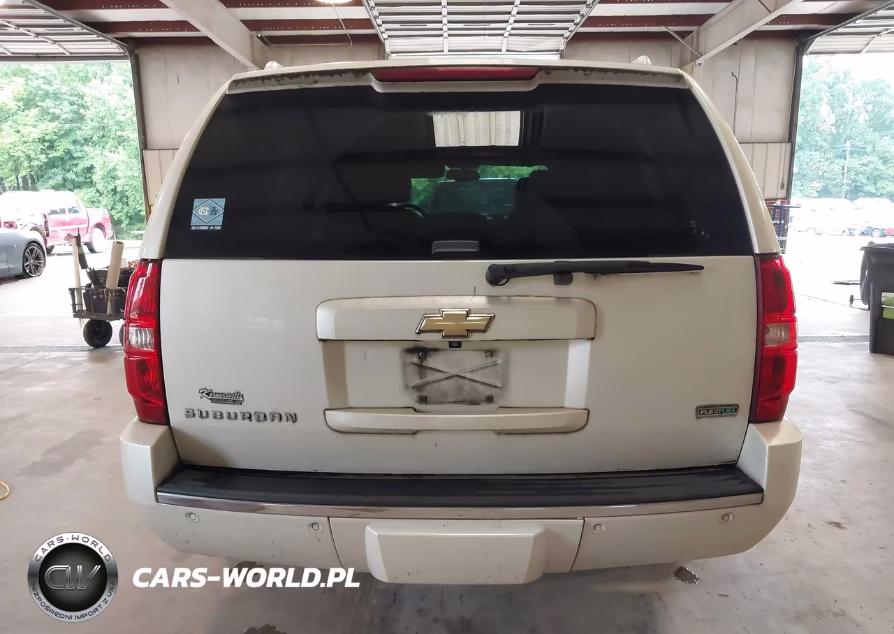 2010 Chevrolet Suburban 1500 Ltz VIN:1GNUCKE00AR243163 - 16