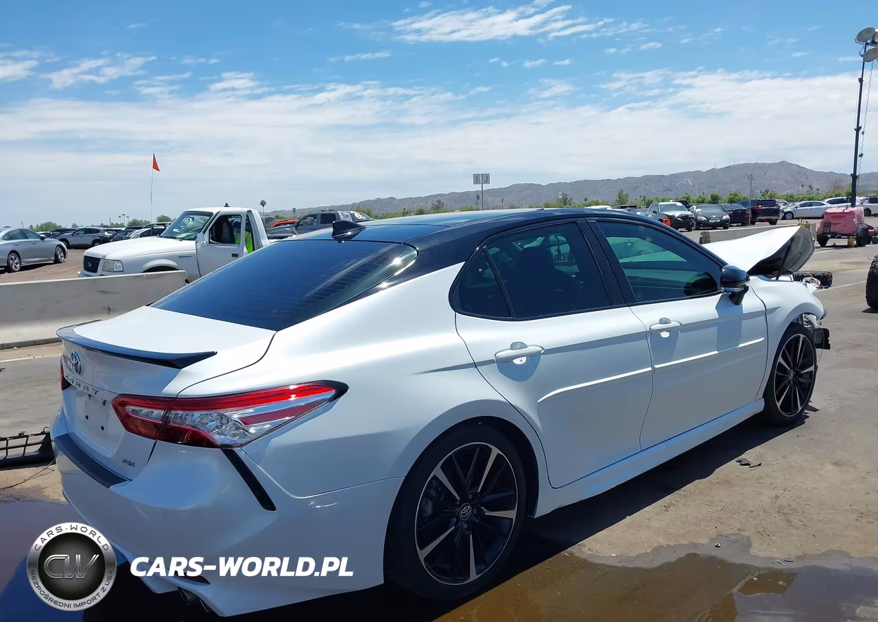 2020 Toyota Camry Xse V6 VIN:4T1KZ1AKXLU033780 - 4