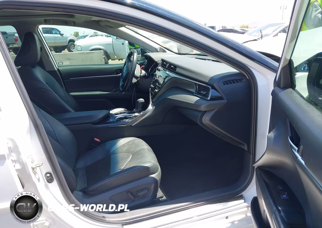 2020 Toyota Camry Xse V6 VIN:4T1KZ1AKXLU033780 - 5