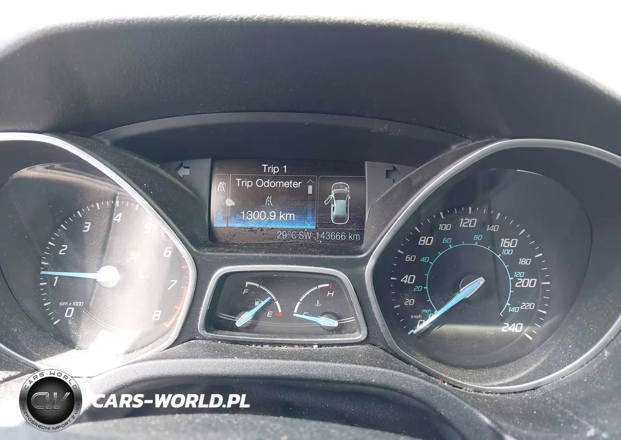 2017 Ford Escape Titanium VIN:1FMCU0J94HUB46125 - 7