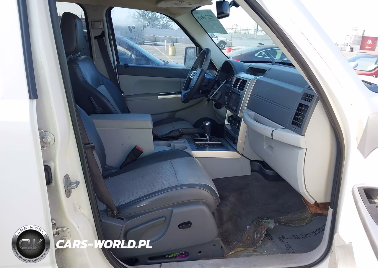 2008 Jeep Liberty Limited Edition VIN:1J8GN58K38W242124 - 5