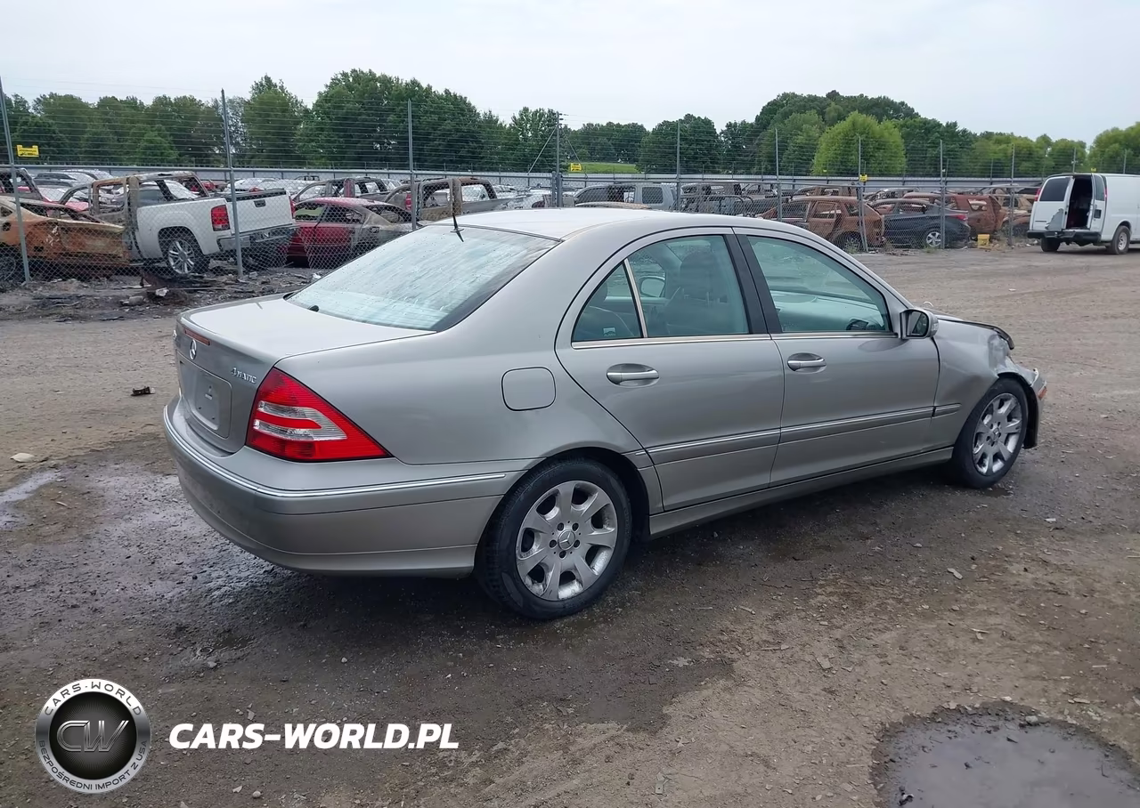 2005 Mercedes-Benz C 320 Luxury 4Matic VIN:WDBRF84J55F663154 - 4