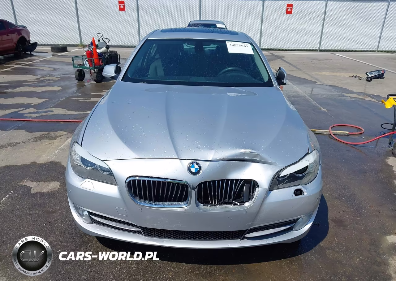 2012 BMW 528I xDrive VIN:WBAXH5C55CDW07338 - 12