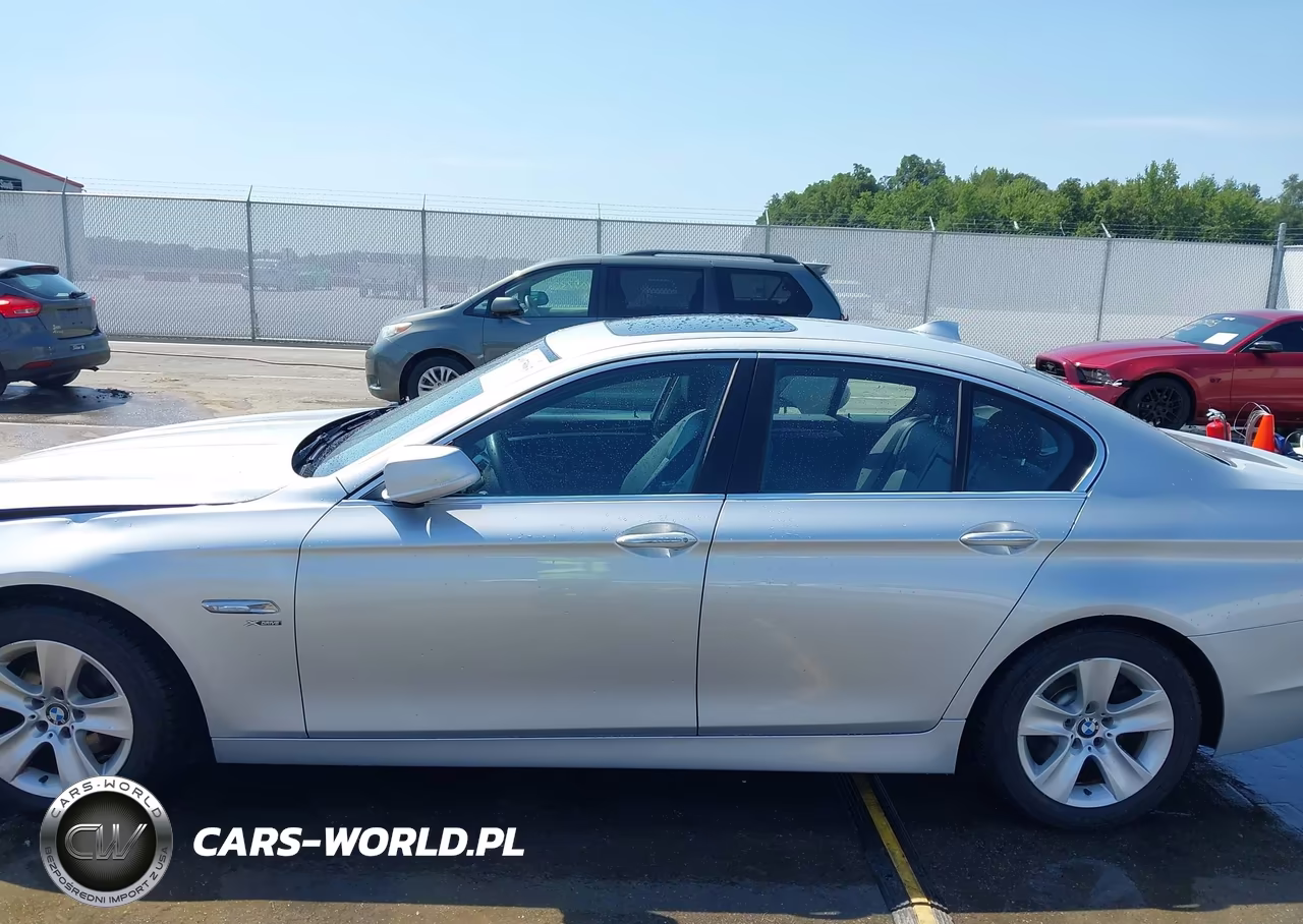 2012 BMW 528I xDrive VIN:WBAXH5C55CDW07338 - 14