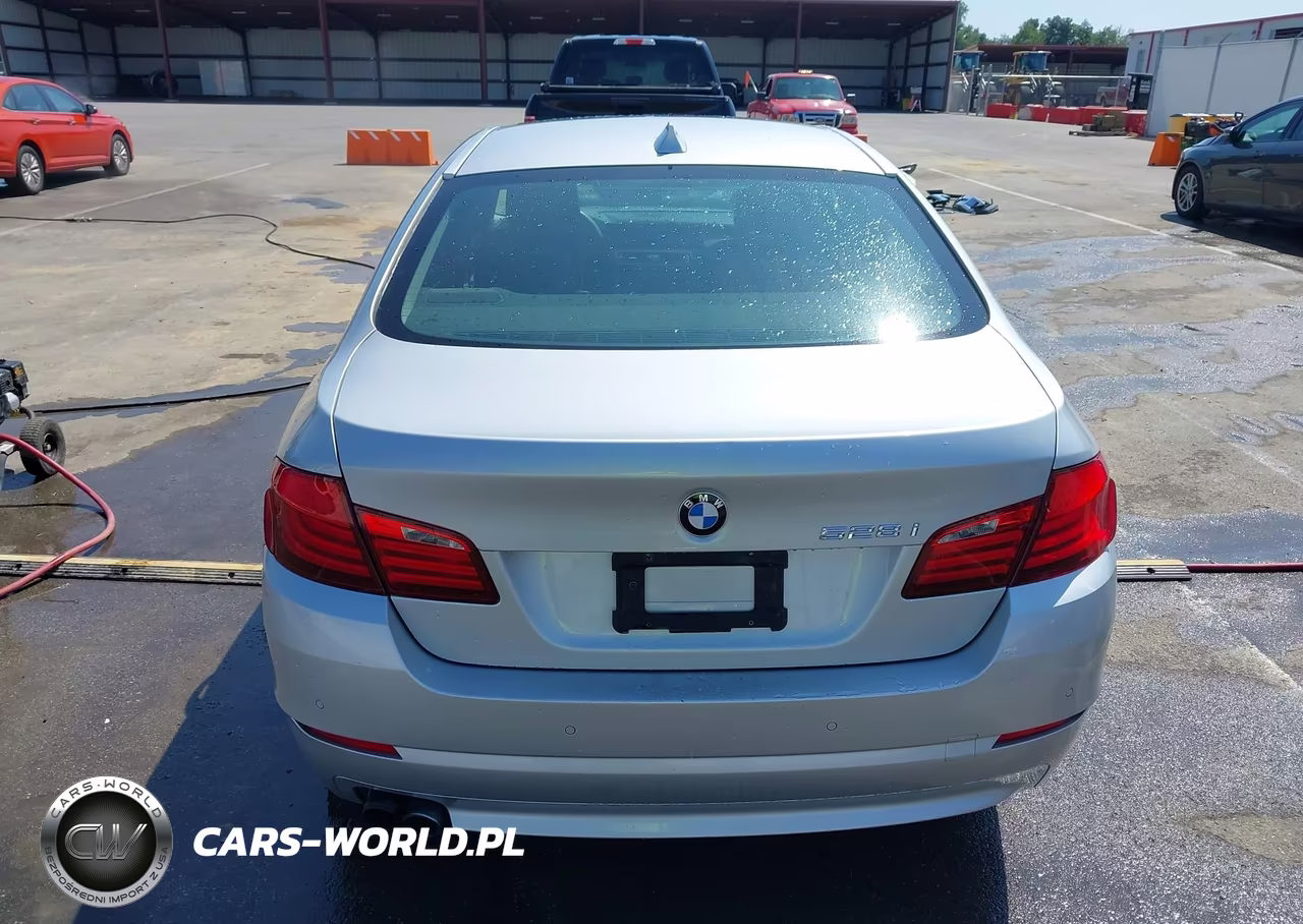 2012 BMW 528I xDrive VIN:WBAXH5C55CDW07338 - 16
