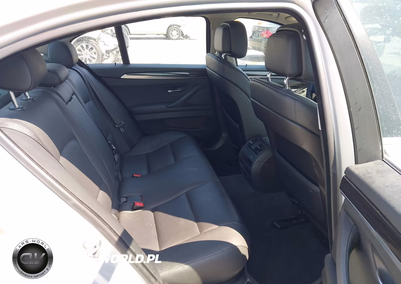 2012 BMW 528I xDrive VIN:WBAXH5C55CDW07338 - 8
