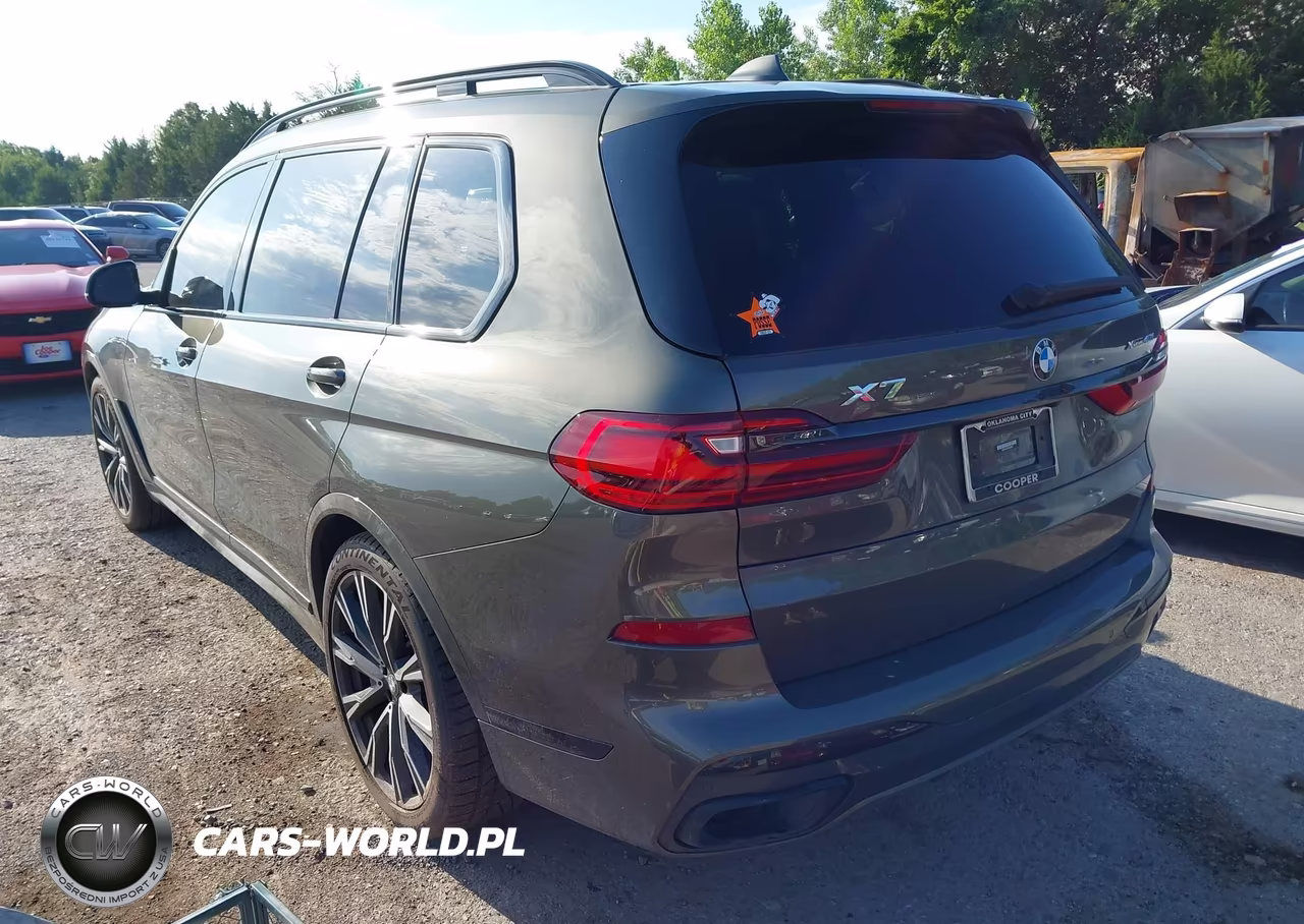 2022 BMW X7 xDrive40I VIN:5UXCW2C02N9N06367 - 3