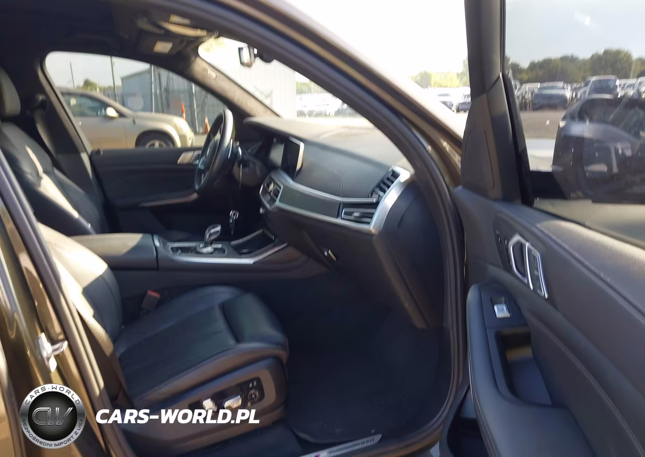 2022 BMW X7 xDrive40I VIN:5UXCW2C02N9N06367 - 5