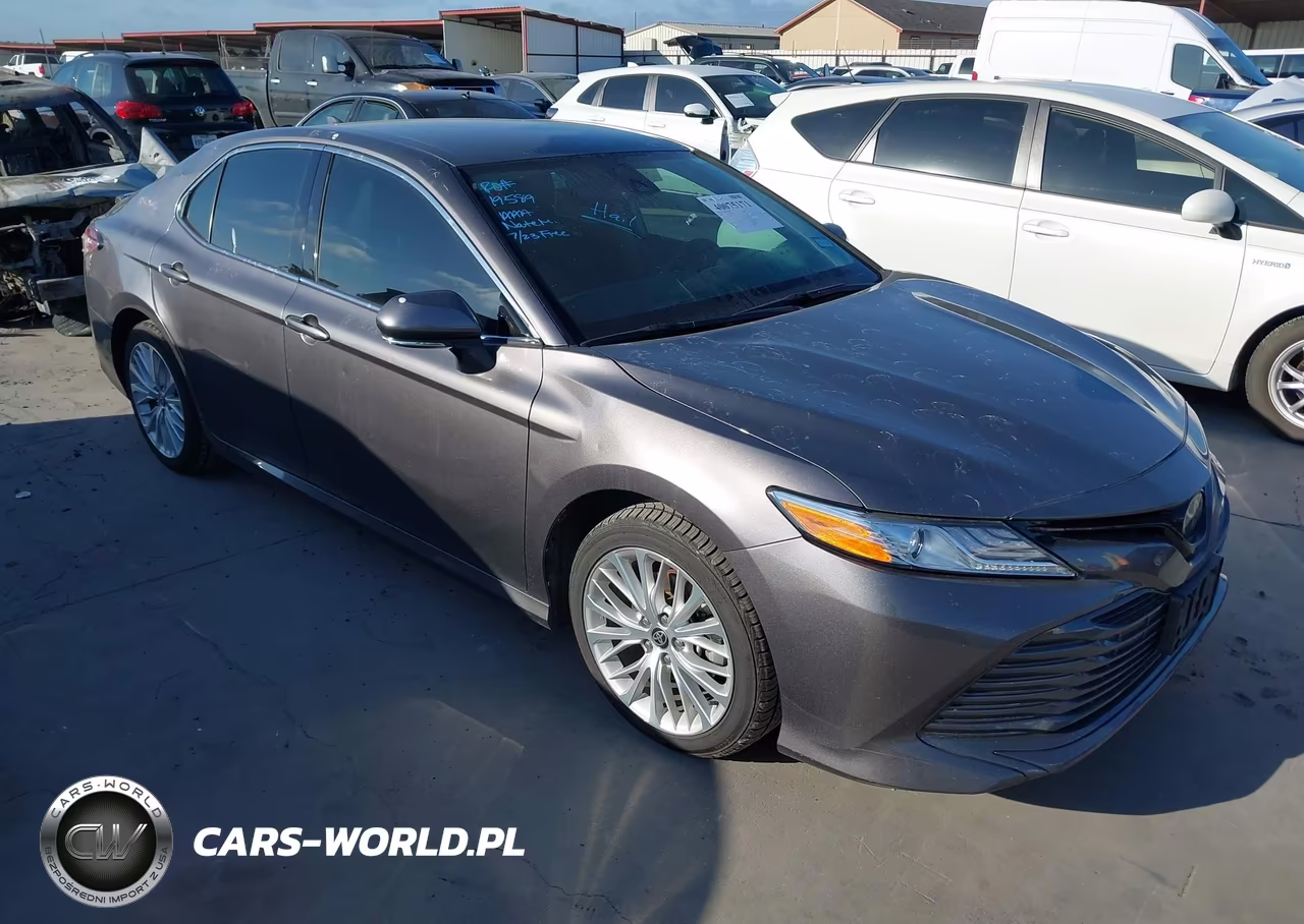 2020 Toyota Camry Xle