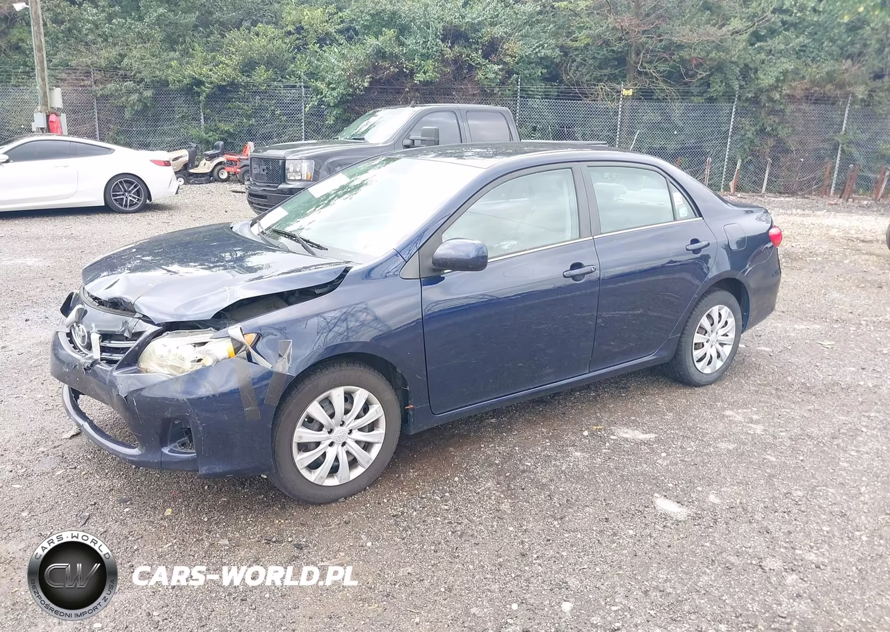 2013 Toyota Corolla Le VIN:2T1BU4EE0DC944126 - 2