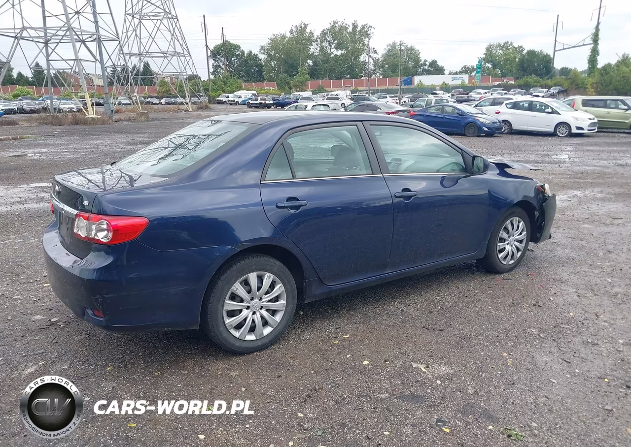 2013 Toyota Corolla Le VIN:2T1BU4EE0DC944126 - 4