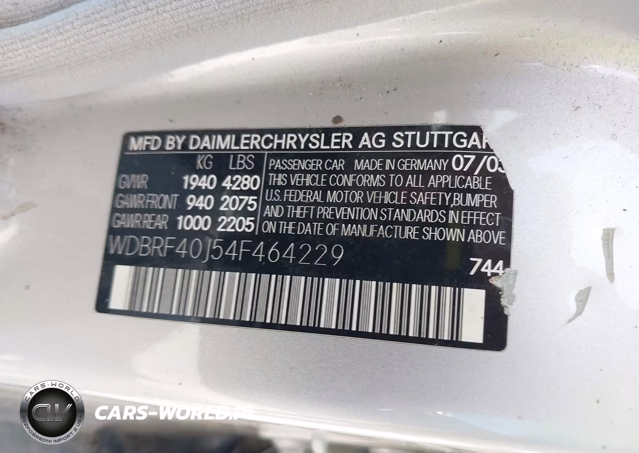 2004 Mercedes-Benz C 230K Sport Sedan VIN:WDBRF40J54F464229 - 9