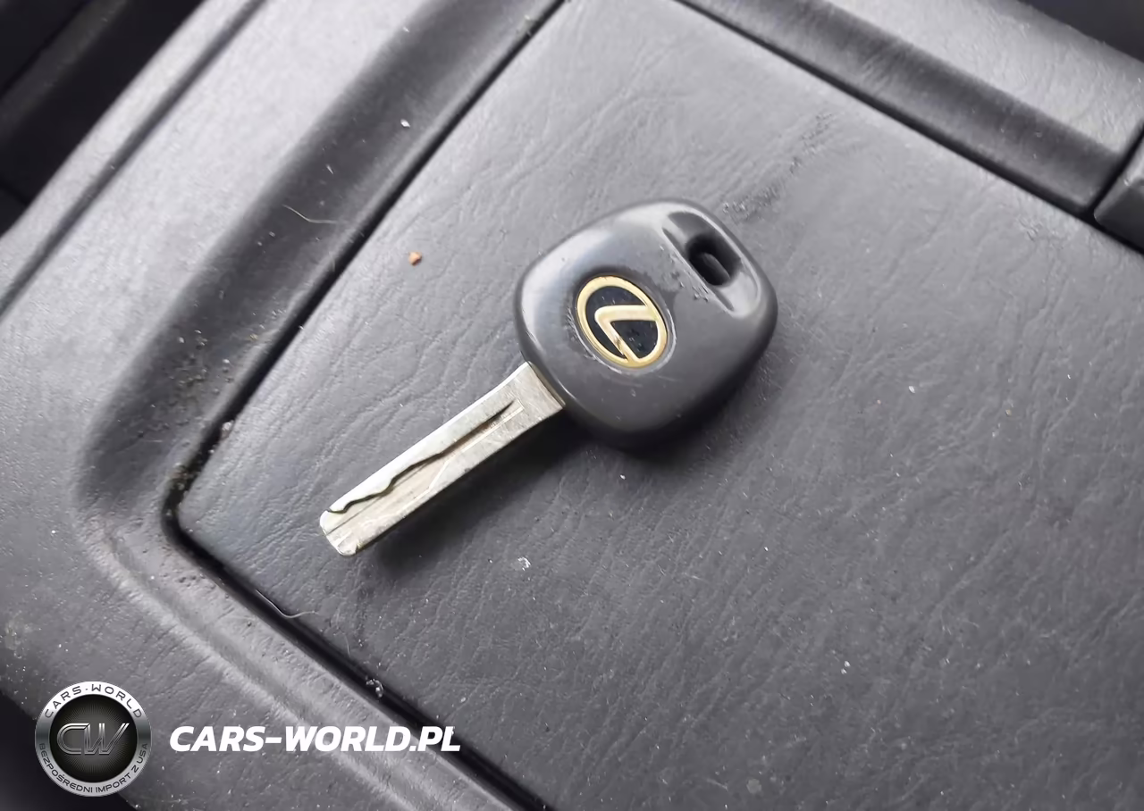 1999 Lexus Rx 300 VIN:JT6HF10U0X0008658 - 11