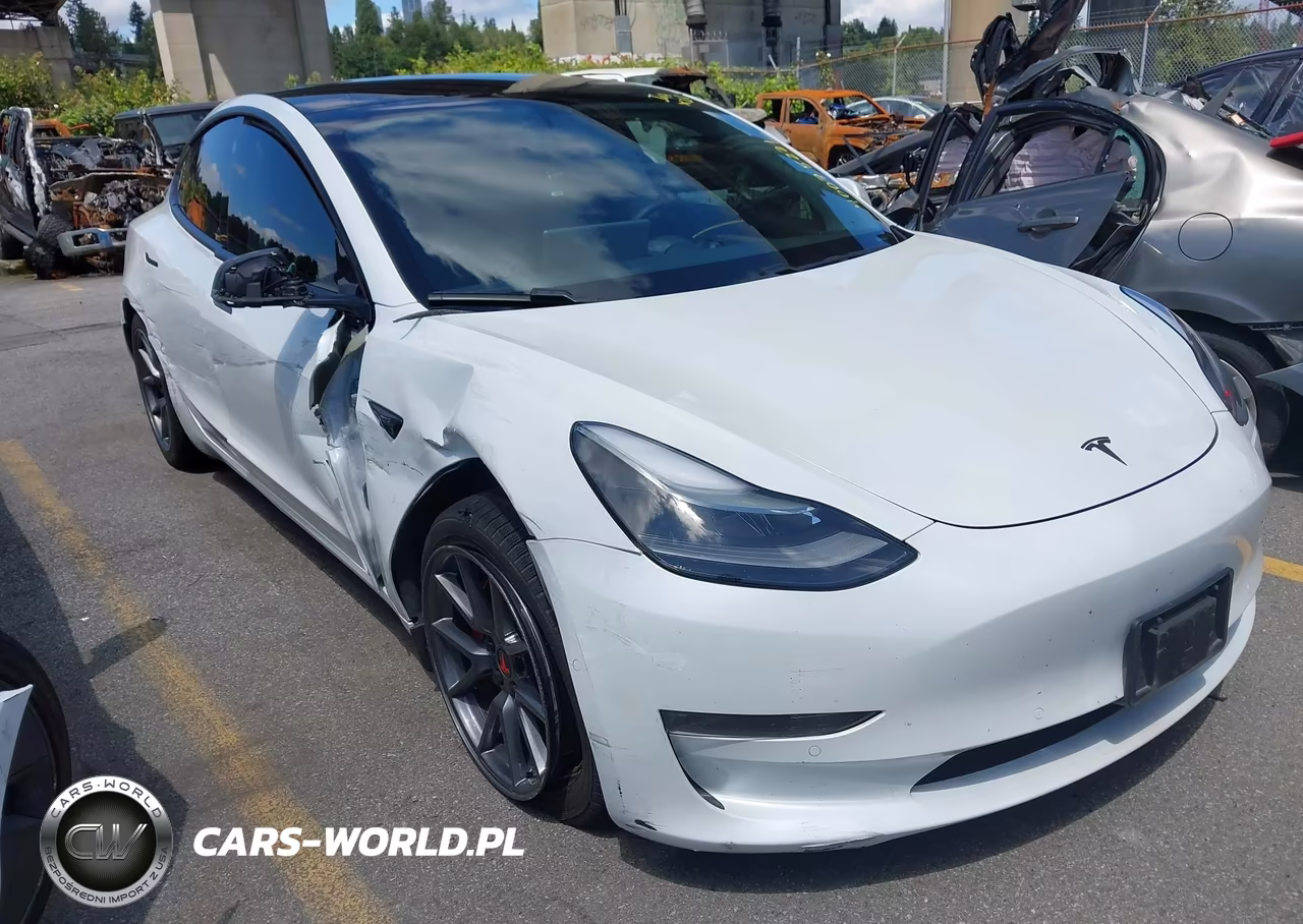 2013 Tesla Model S – zdjęcie 1 z 23