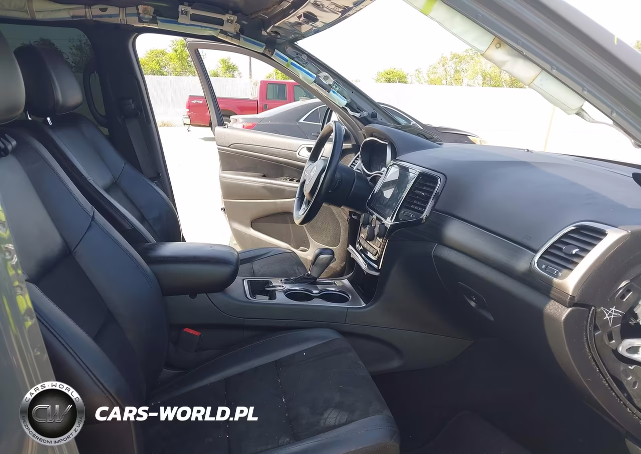 2020 Jeep Grand Cherokee Altitude 4X2 VIN:1C4RJEAG3LC182308 - 5