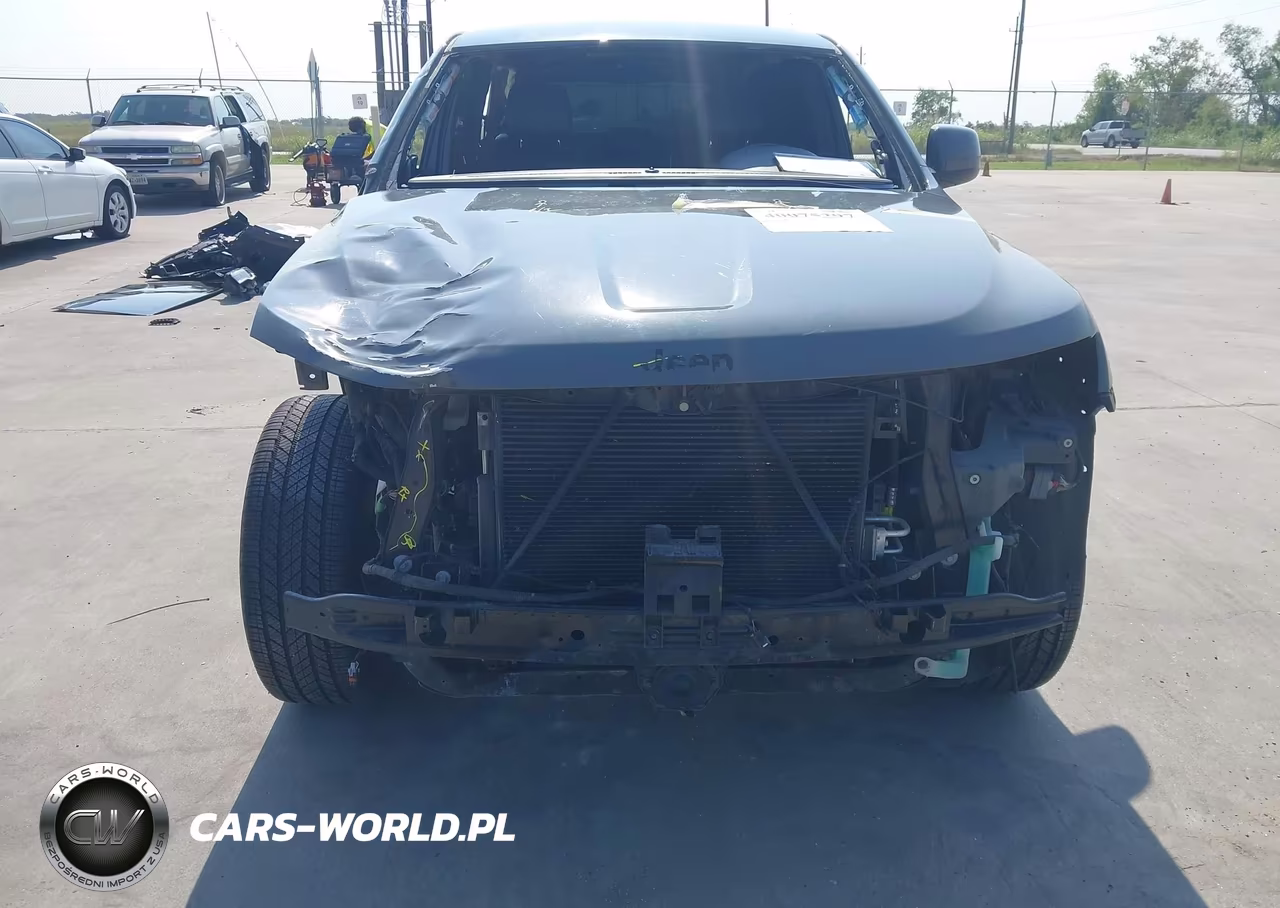 2020 Jeep Grand Cherokee Altitude 4X2 VIN:1C4RJEAG3LC182308 - 6