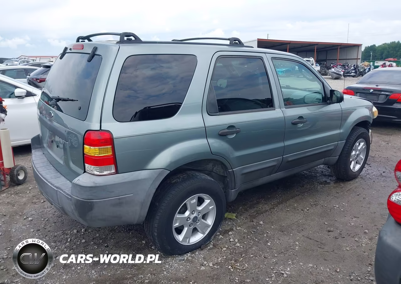 2005 Ford Escape Xlt VIN:1FMYU03165KA88359 - 4