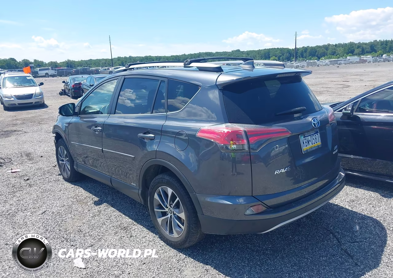 2018 Toyota Rav4 Hybrid Xle VIN:JTMRJREV5JD184228 - 3