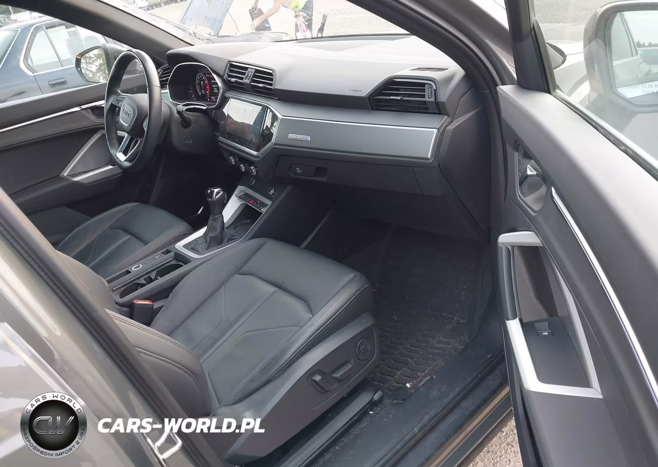 2021 Audi Q3 Premium Plus 40 VIN:WA1BUCF32M1113023 - 5