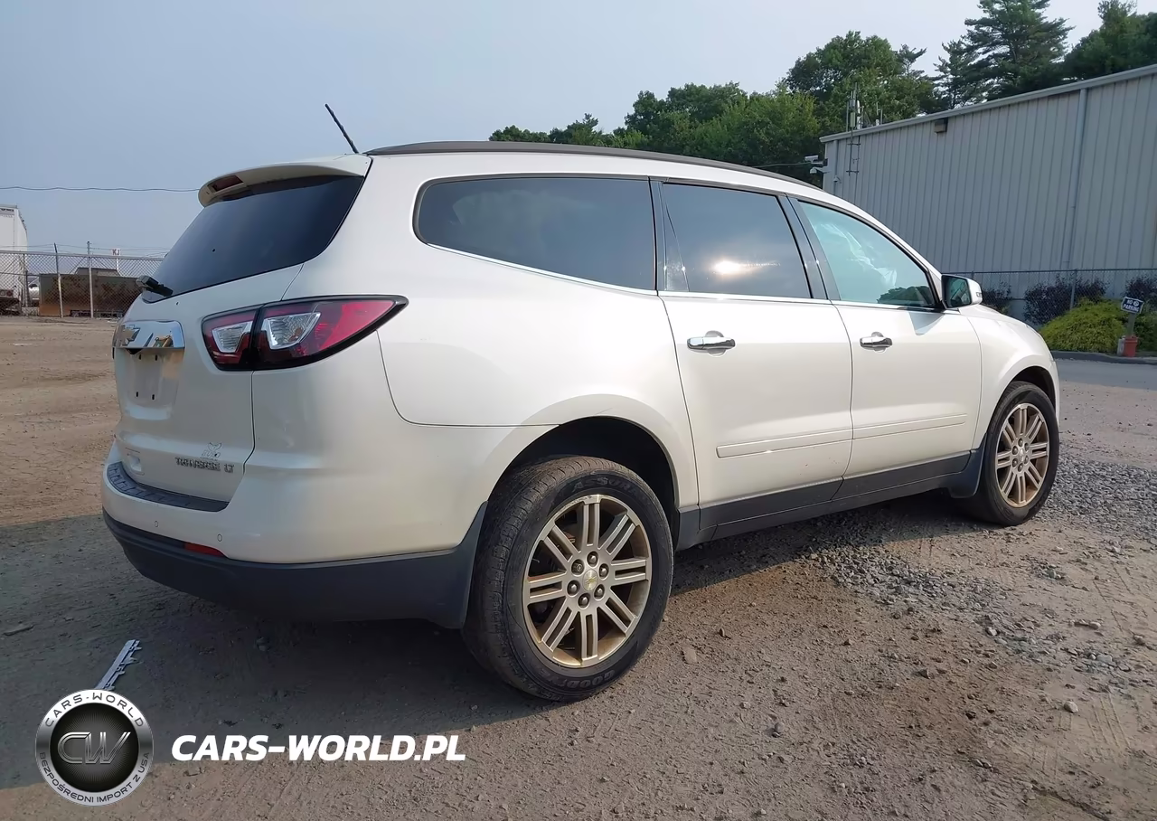 2013 Chevrolet Traverse Lt VIN:1GNKVGKDXDJ126375 - 4