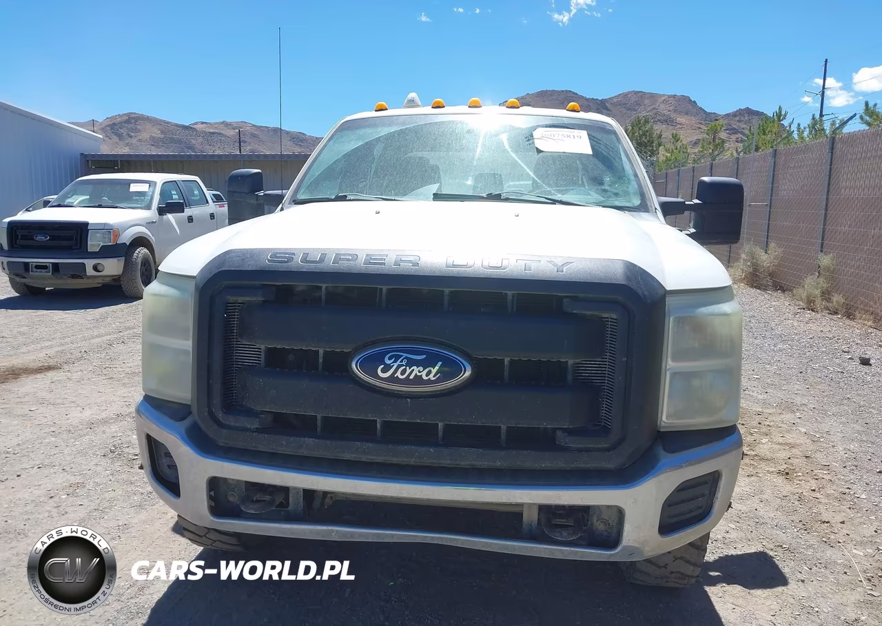 2011 Ford F-350 Chassis Xl VIN:1FD8W3F66BEC97128 - 11