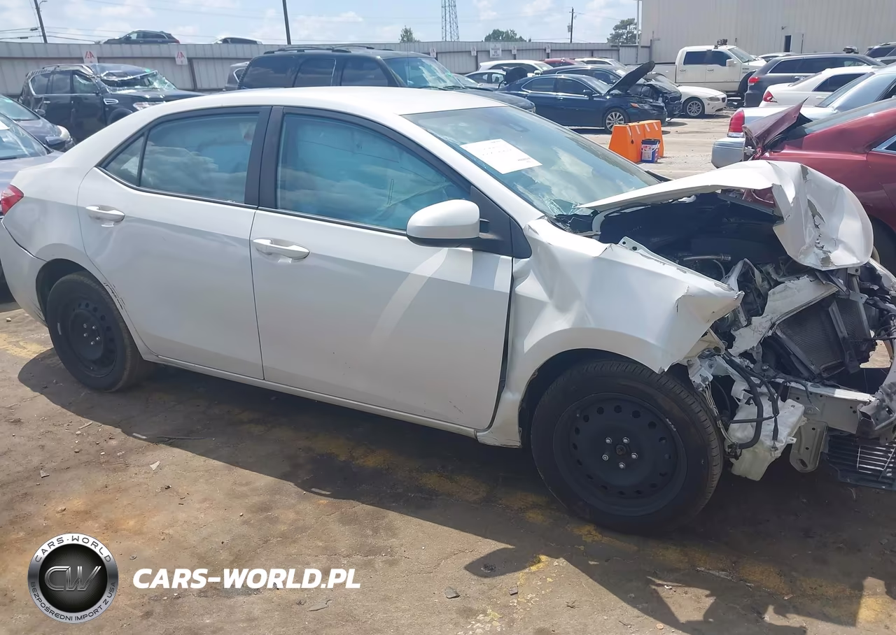 2017 Toyota Corolla Le VIN:5YFBURHE3HP591119 - 13