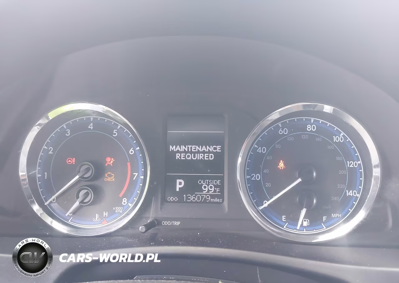 2017 Toyota Corolla Le VIN:5YFBURHE3HP591119 - 15