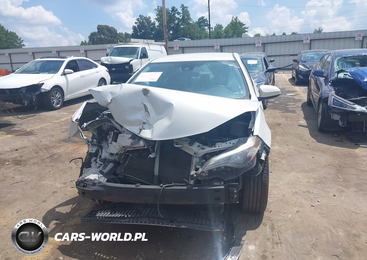 2017 Toyota Corolla Le VIN:5YFBURHE3HP591119 - 6