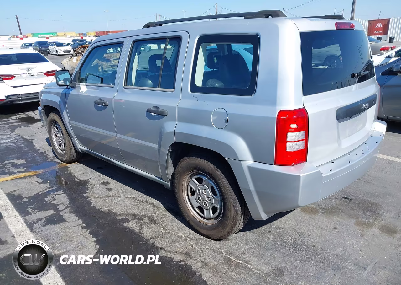 2008 Jeep Patriot Sport VIN:1J8FT28098D588947 - 3