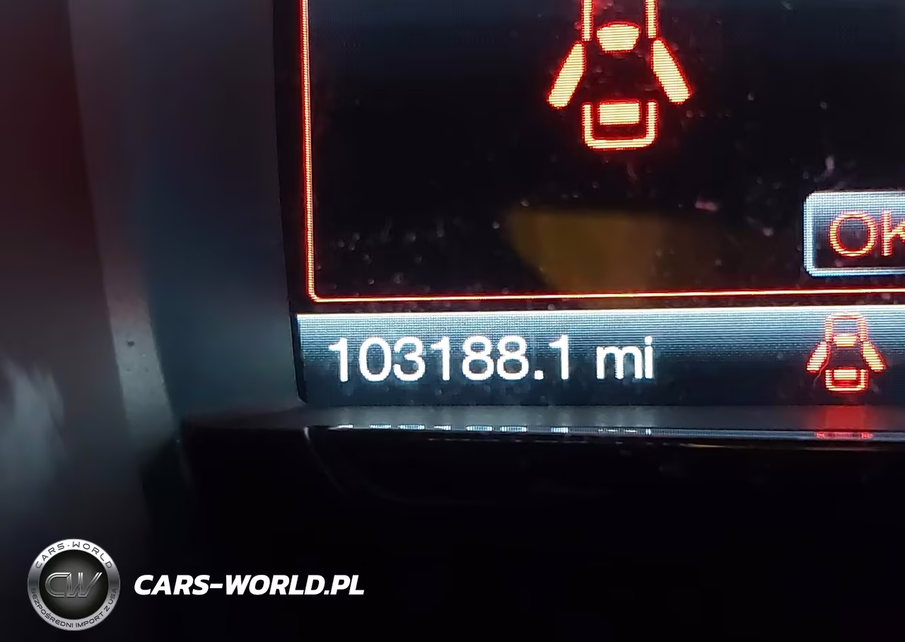 2018 Ford Taurus Limited VIN:1FAHP2F82JG118010 - 15