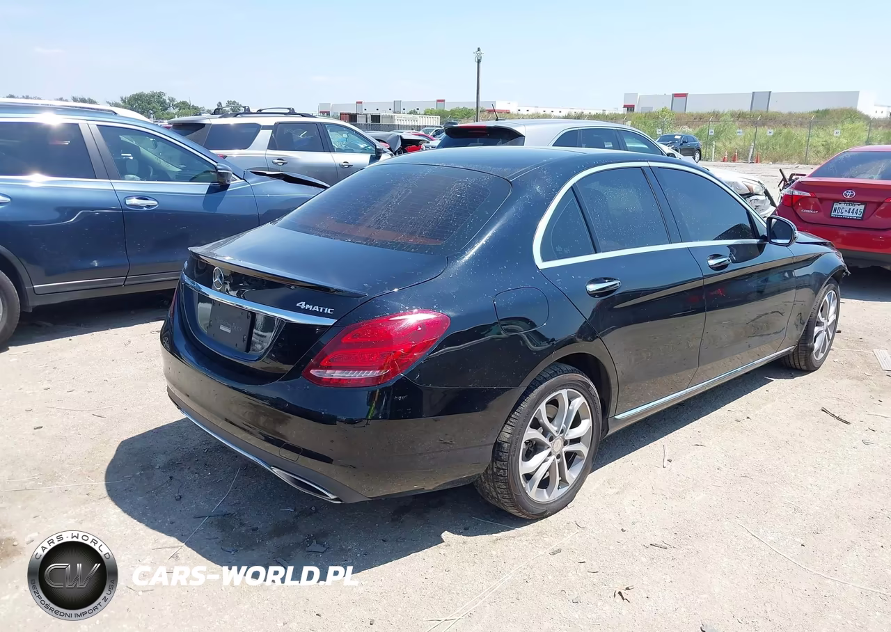 2016 Mercedes-Benz C 300 4Matic-Luxury 4Matic-Sport 4Matic VIN:55SWF4KB7GU120466 - 4