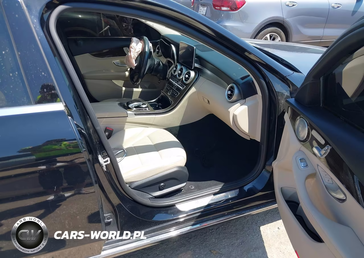 2016 Mercedes-Benz C 300 4Matic-Luxury 4Matic-Sport 4Matic VIN:55SWF4KB7GU120466 - 5