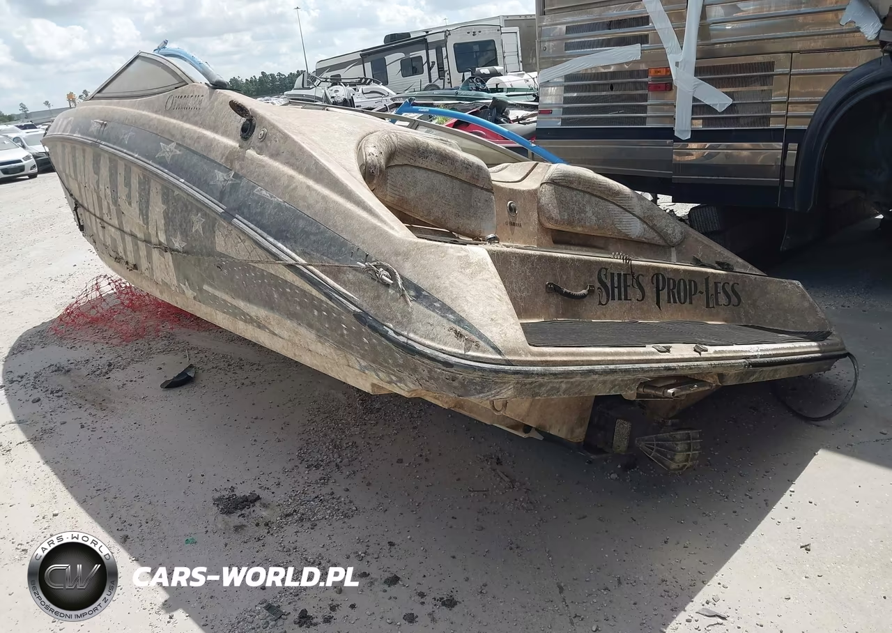 2013 Yamaha Personal Watercraft VIN:YAMC0134B313 - 3