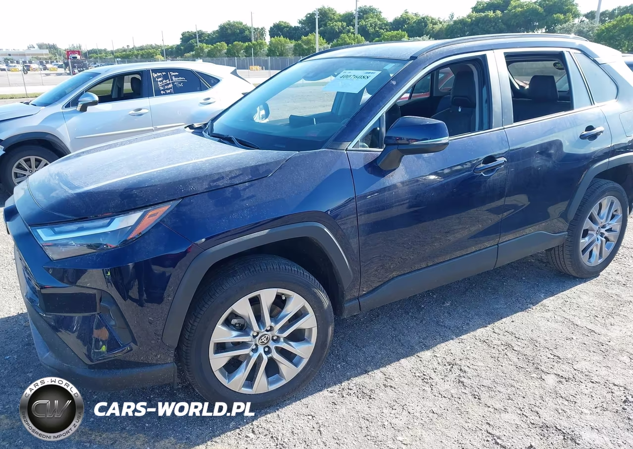 2023 Toyota Rav4 Xle Premium VIN:2T3C1RFV1PW286366 - 2