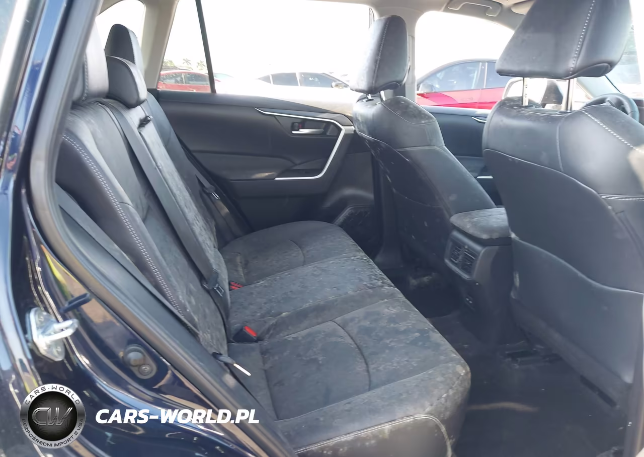 2023 Toyota Rav4 Xle Premium VIN:2T3C1RFV1PW286366 - 8